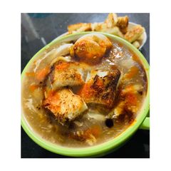 Hot n sout soup A picture of Hot n sout soup.