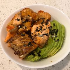 A picture of Teriyaki Salmon Avocado Bowl.