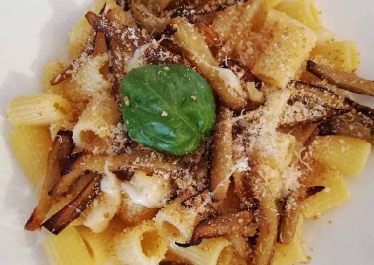 Mezzi rigatoni melanzane, scamorza e basilico 🍆🍅🍃