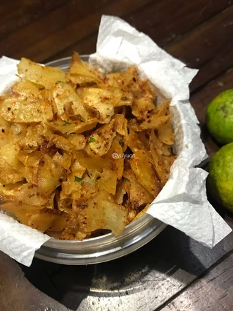 Langkah Gampang Membuat Resep Keripik Singkong Pedas Jingkar yang Enak Banget Anti Ribet, Lezat Sekali