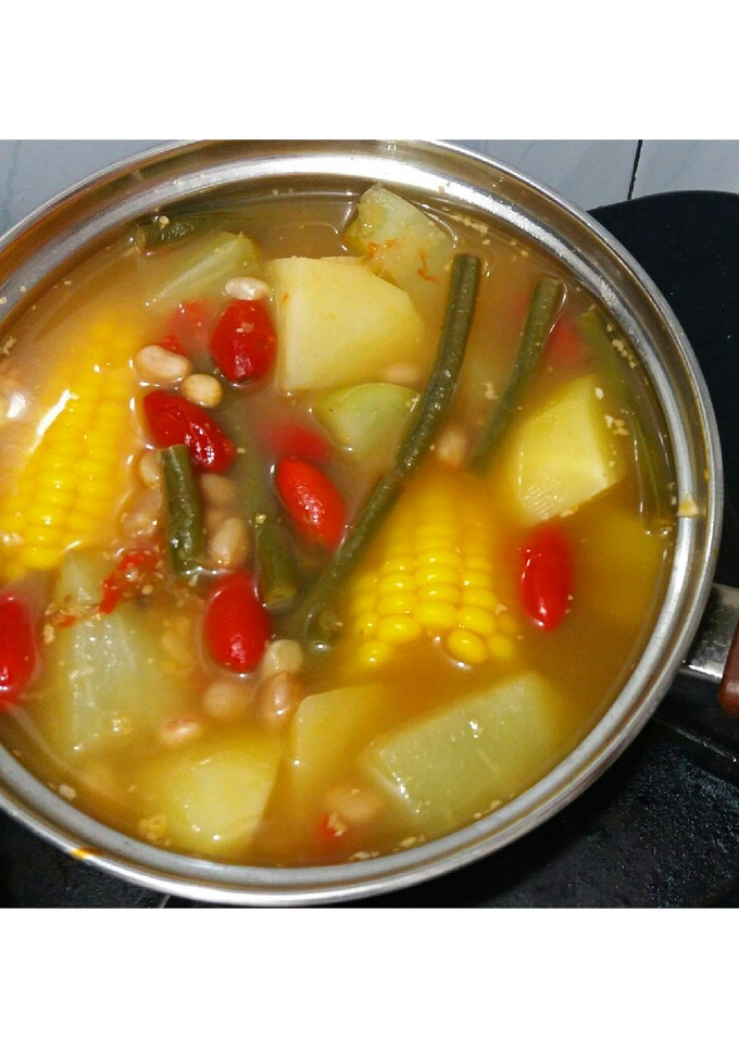 Foto resep Sayur Asem + Ikan Asin Sederhana Dan Enak