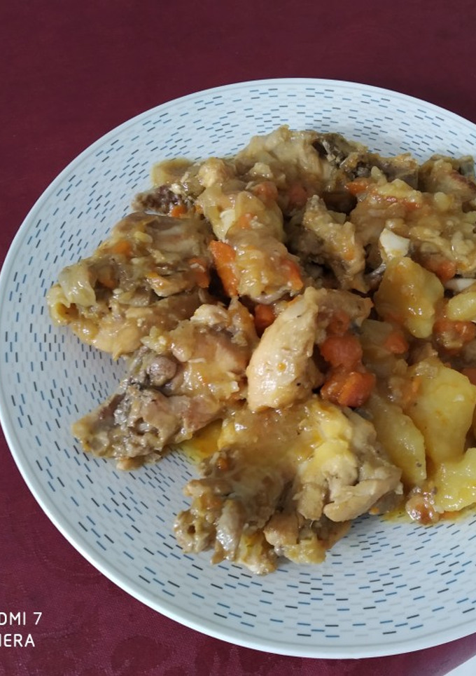 Una foto de Pollo en salsa con cerveza