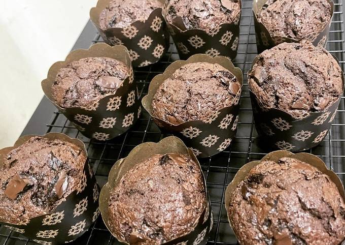 Chocolate custard muffin ala tintin rayner