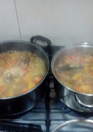 Una foto de Caldos caseros para freezar y tener siempre a mano