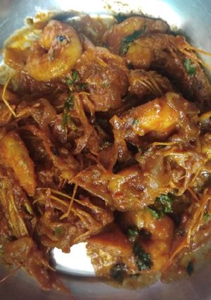 A picture of Prawn masala.