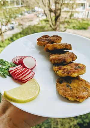 A picture of Fish patty.