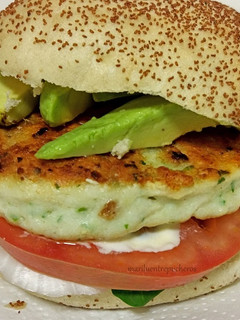 Una foto de Hamburguesa de merluza
