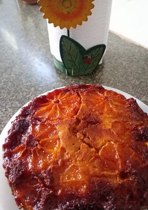 Una foto de Torta invertida de mandarina con harina de almendras y en air fryer