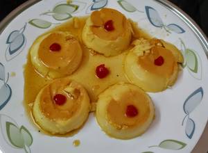 https://img-global.cpcdn.com/recipes/dea6f98e0a894da0/300x220cq70/eggless-caramel-custard-pudding-recipe-main-photo.jpg