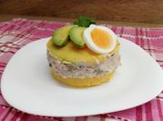Una foto de salsa causa