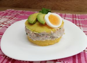 Foto principal de Causa limeña típica peruana (ensaladilla)
