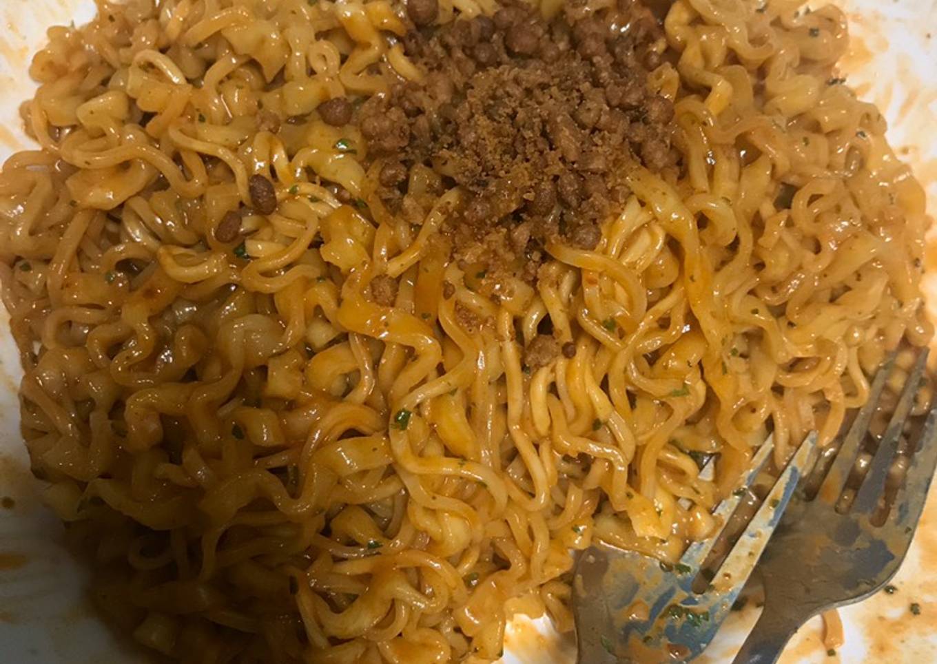 Mie samyang ngga terlalu pedes