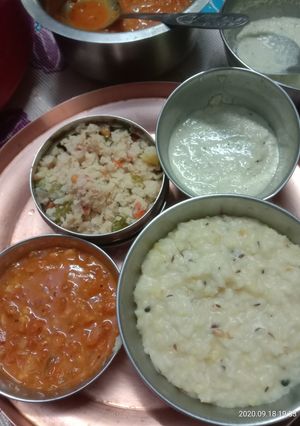 A picture of Ven Pongal.
