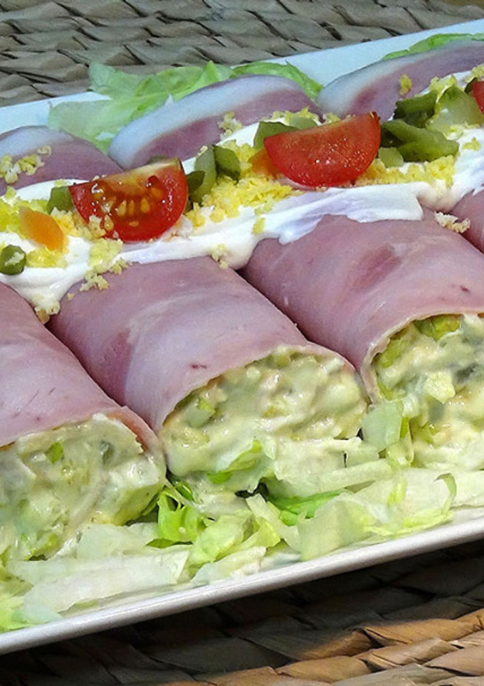 Una foto de Rollitos de jamón York, súper fáciles de hacer y riquísimos