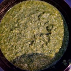 A picture of Mint chutney.