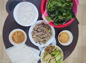 Hình của món Gỏi thịt dê bóp tái chanh.