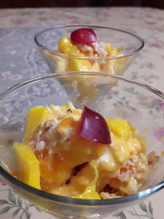 A picture of Mango Ice Cream.