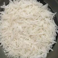 A picture of Kenyan boiled rice.