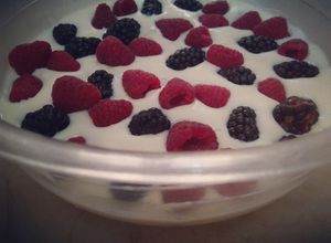 Una foto de Tapioca con frutos rojos