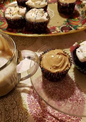 Una foto de Cupcakes de vainilla o chocolate