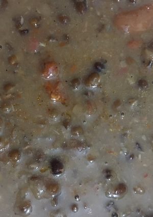 A picture of Daal makhni.