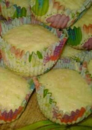 Una foto de Muffins de limón 🍋🍋