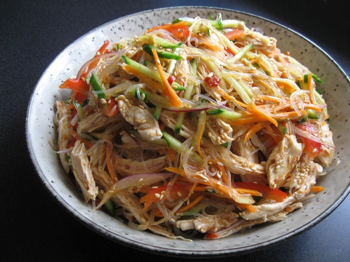 Easy Steps to Make Recipe Spicy Chicken &amp;amp; Harusame Salad that is Can Pamper Your Tongue, Really Delicious}