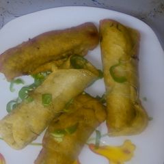 A picture of Fish n meat rolls.