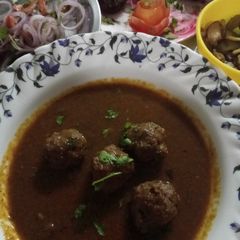A picture of Kofta masala.