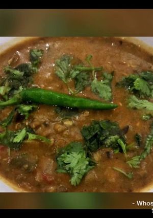 A picture of Whosayna’s Moong Masala.