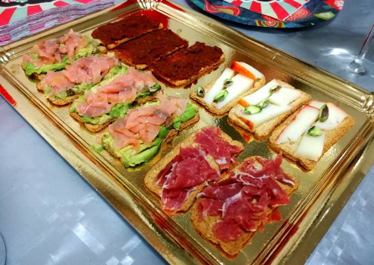 Canapés variados fáciles