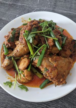 Gambar Ayam Masak Kapitan || Nyonya Kapitan Chicken Curry