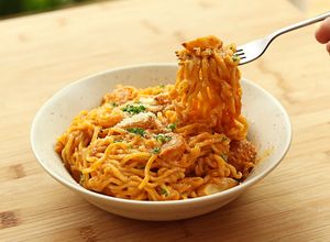 Foto resep Ramyeon (Mie Instan) Carbonara Devina Hermawan