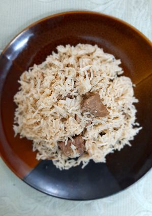 A picture of Beef pulao.
