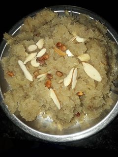 રવા નો શીરો રેસીપી મુખ્ય ફોટો