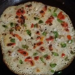 A picture of Suji besan Uttapam.