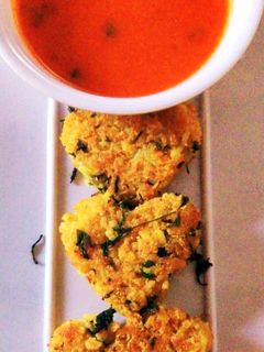 खिचड़ी कटलेट्स (Khichdi cutlets recipe in hindi) रेसिपी मुख्य फोटो