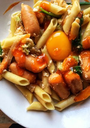 รูปของ East meet west :Penne with stir fry sukiyaki