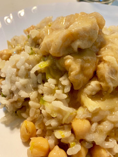 Una foto de Arroz con kokotxas de bacalao en salsa de puerro
