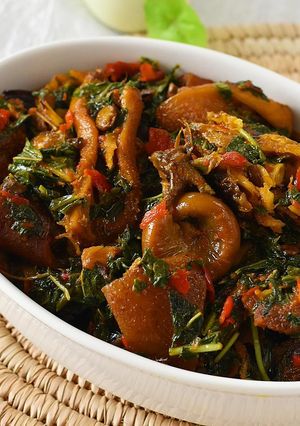 A picture of EFO RIRO (BUKA STYLE).