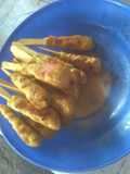 Sate lilit ikan tombro