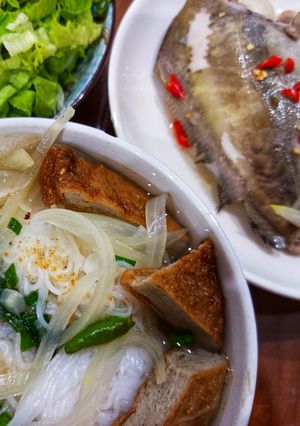 Hình của món Bún cá Nha Trang đơn giản.