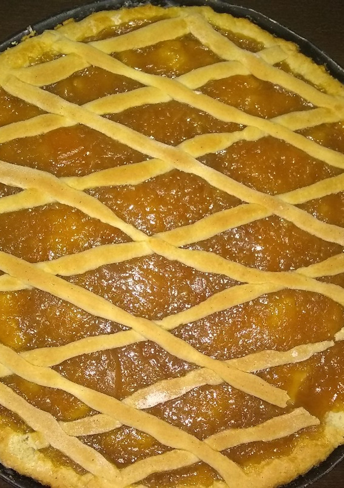 Una foto de Pasta frola! Masa sobrante para galletas pepa. Dulce de batata ♥