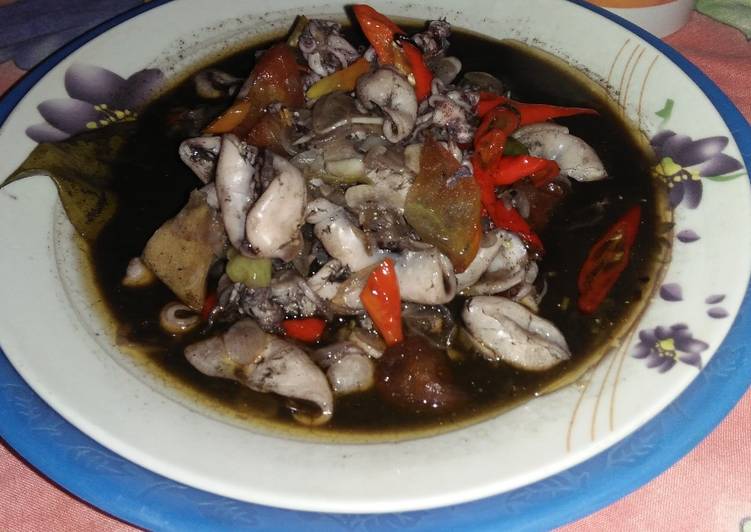 Resep Cumi kuah hitam bumbu Tumish ♡♡♡, Enak Banget