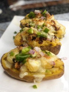 A picture of Loaded baked potatoes.