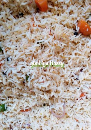 A picture of Jollof basmati rice.