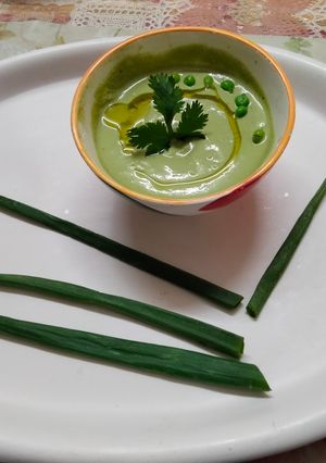 A picture of Green peas Hummus.