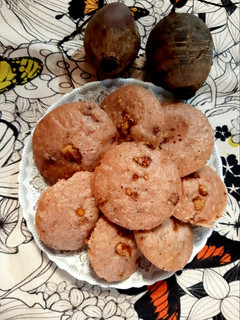सेमोलीना वालनट इडली (semolina walnut idli recipe in Hindi) रेसिपी मुख्य फोटो