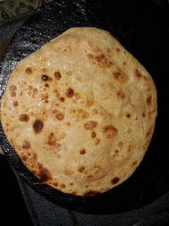A picture of Simple oil prhatha.
