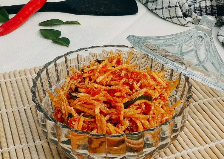 Resep Keripik Kentang Pedas Manis, Enak